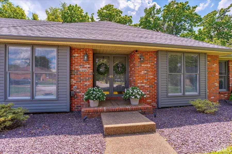 4199 Courtland Drive, Newburgh, IN 47630 - #3