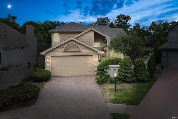 809 Bittersweet Cove Drive, Mishawaka, IN 46544