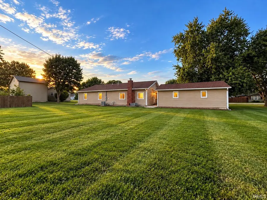 312 E North C Street, Gas City, IN 46933 - #3
