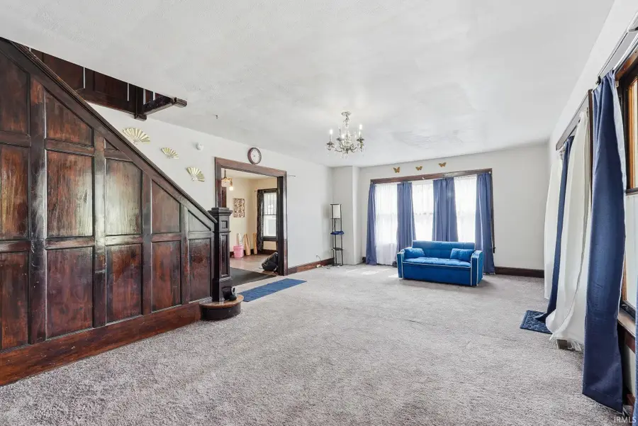 107 S Nebraska Street, Marion, IN 46952 - #3