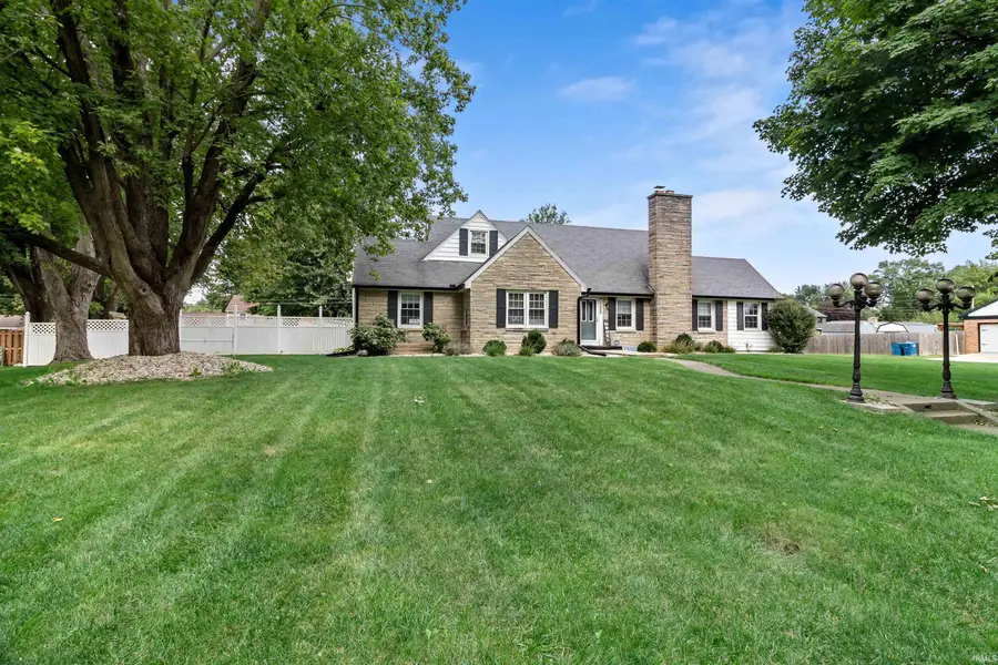 125 E North D Street, Gas City, IN 46933 - #2