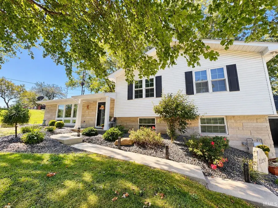 553 N 400 W, Jasper, IN 47546 - #2