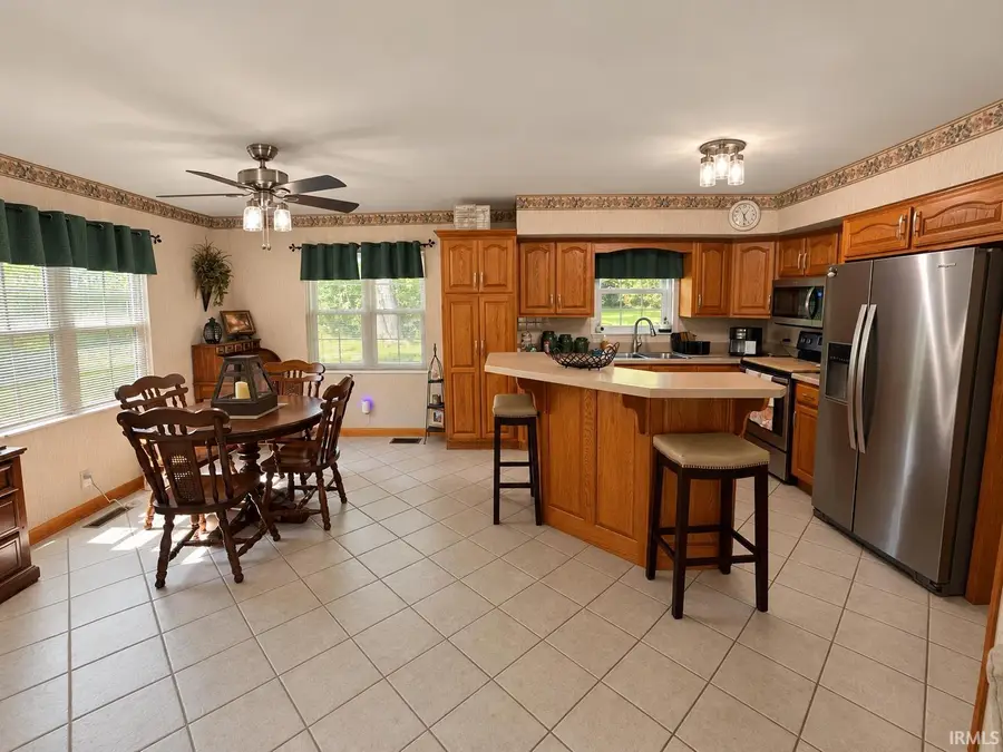 553 N 400 W, Jasper, IN 47546 - #3