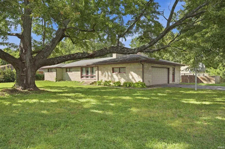 3900 W Riverside Avenue, Muncie, IN 47304 - #2