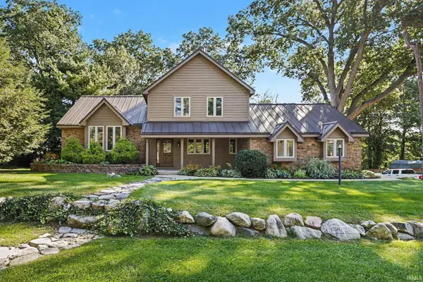 50644 Country Knolls Drive, Granger, IN 46530