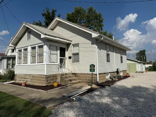 1506 13th Street, Lawrenceville, IL 62439