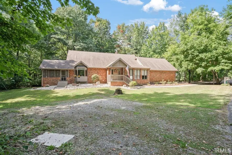 623 Lakewood Place, Greentown, IN 46936 - #2
