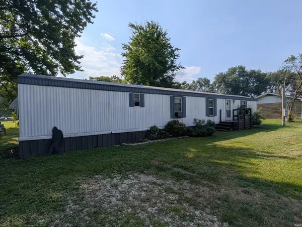 407 W 7th Street, Monroe City, IN 47557