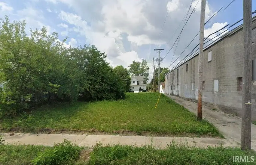 1113 S Elm Street, Muncie, IN 47302 - #1