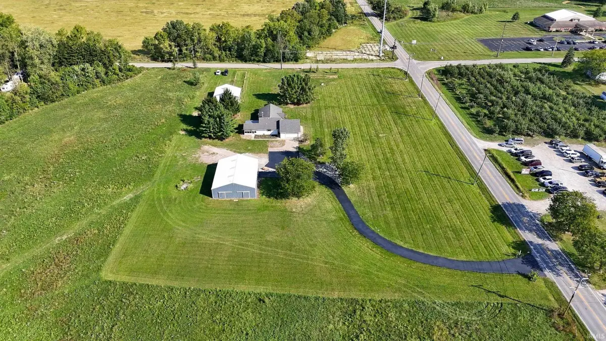 8805 Huguenard Road, Fort Wayne, IN 46818 - #1