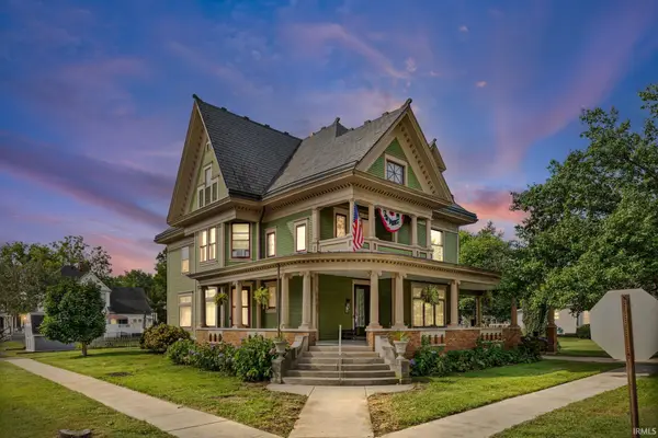 202 W Mcconnell Street, Oxford, IN 47971