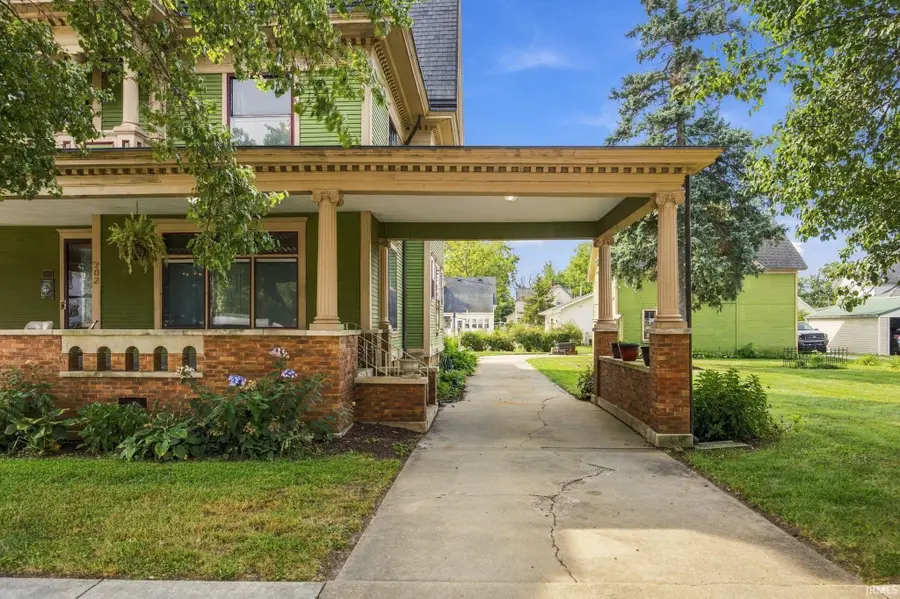 202 W Mcconnell Street, Oxford, IN 47971 - #3