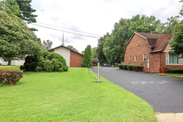 3219 Washington Avenue, Evansville, IN 47714
