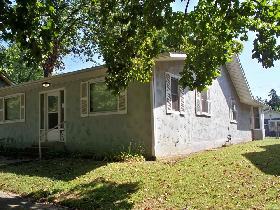 820 Washington Street Street, Covington, IN 47932 - #3