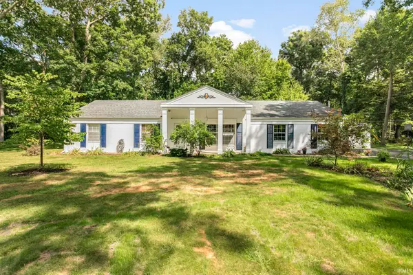 50570 Mohawk Drive, Granger, IN 46530