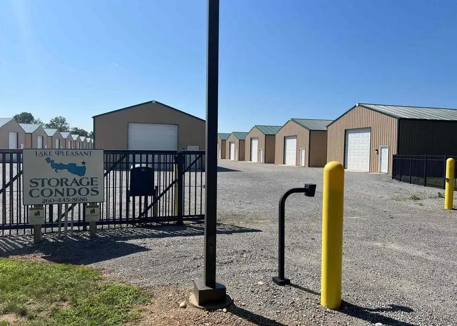 7900 N 450 W Unit 3, Fremont, IN 46737 - #3