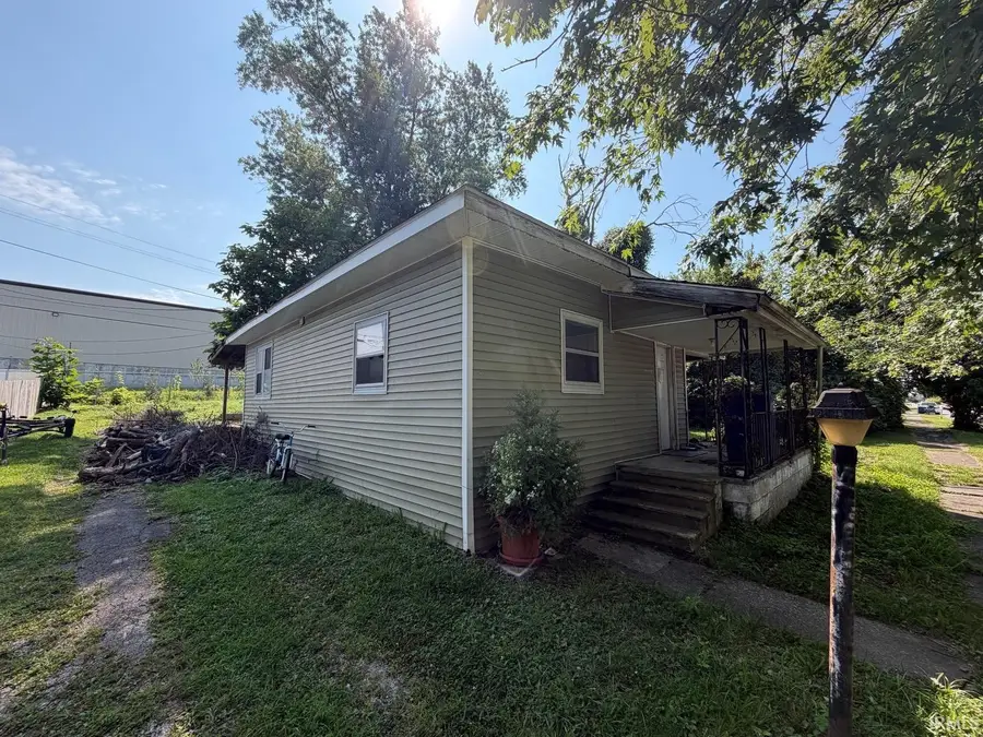 312 L Street, Bedford, IN 47421 - #3