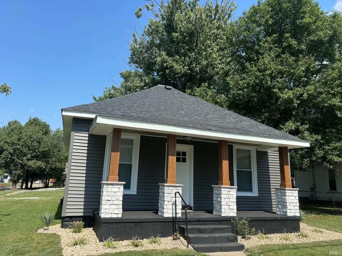 108 W Hefron Street, Washington, IN 47501 - #1
