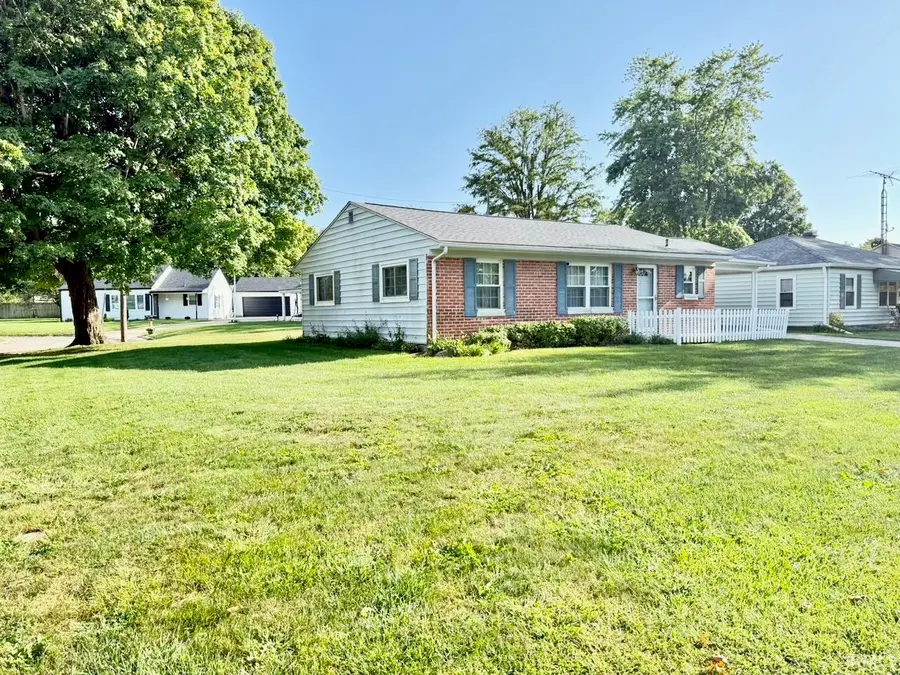 2800 S Sycamore Avenue, Muncie, IN 47302 - #2