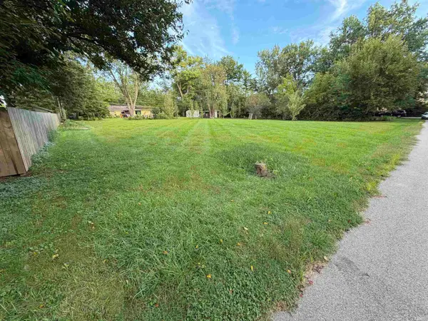 5318 Ruann Drive, Fort Wayne, IN 46835