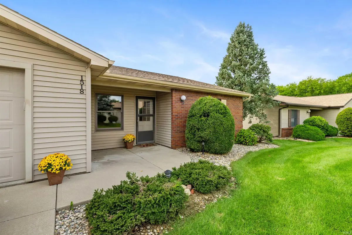 1518 E Kammerer Road, Kendallville, IN 46755 - #1