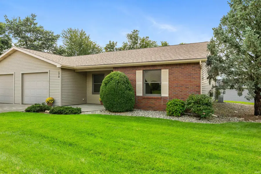 1518 E Kammerer Road, Kendallville, IN 46755 - #2
