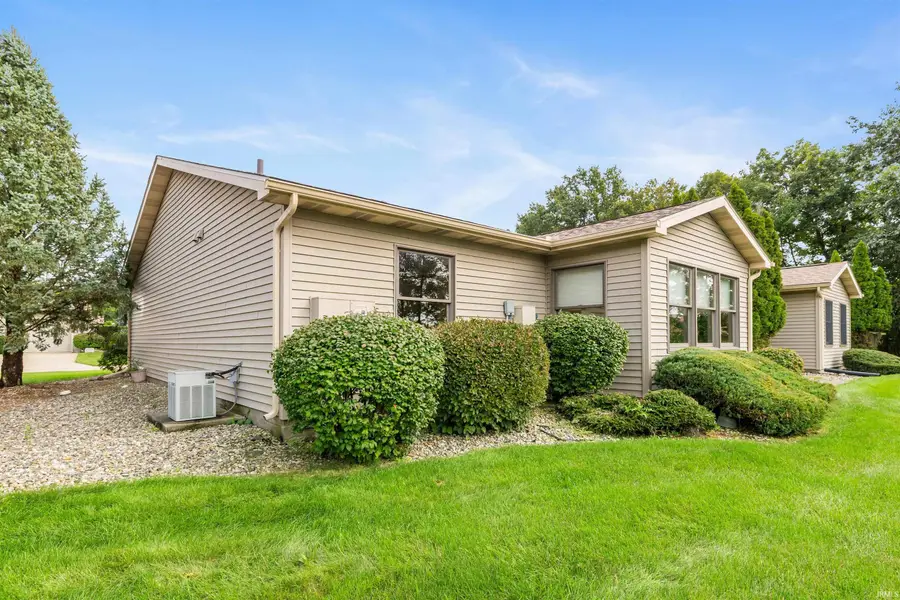 1518 E Kammerer Road, Kendallville, IN 46755 - #3