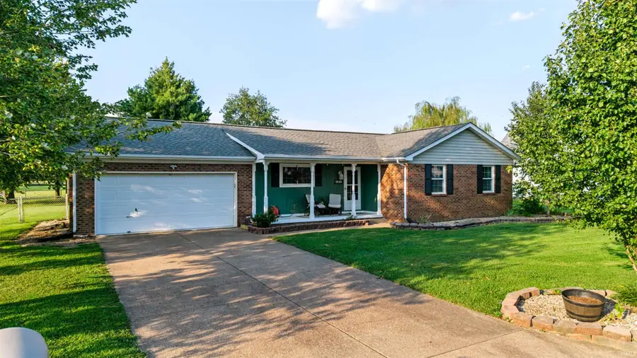 6200 Chesapeake Drive, Mount Vernon, IN 47620 - #2
