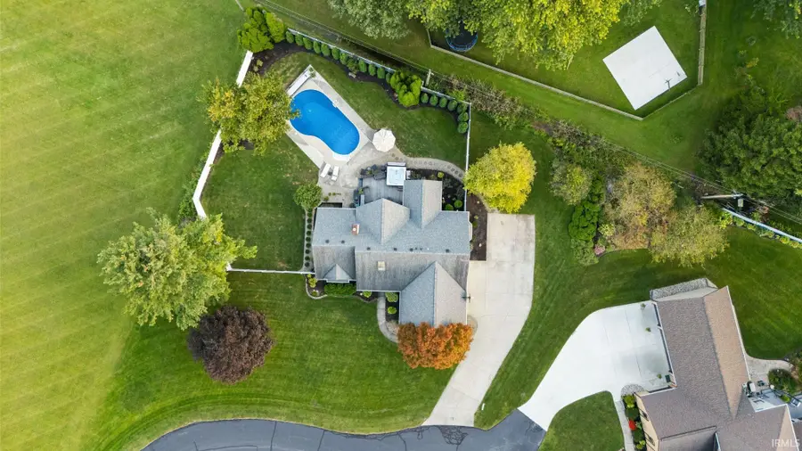 9022 S Bay Court, New Haven, IN 46774 - #2