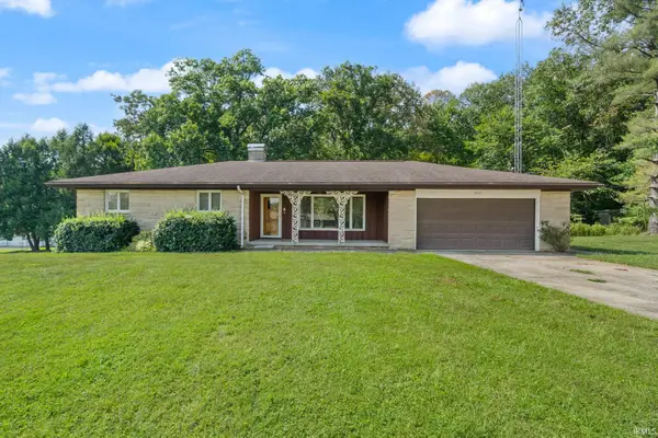 1037 N Lincoln Drive, Paoli, IN 47454