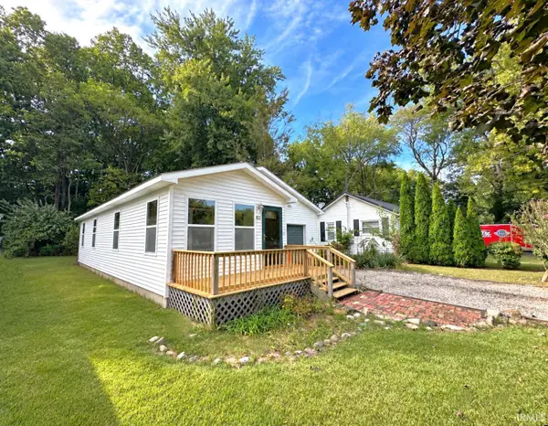 822 Bluewater Drive, Monticello, IN 47960