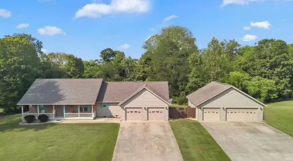 230 New Sandpit Acres, Bedford, IN 47421