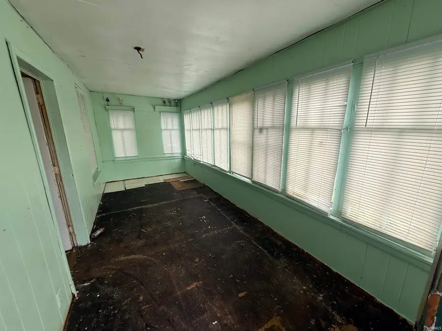 1315 E Indiana Avenue, South Bend, IN 46613 - #3