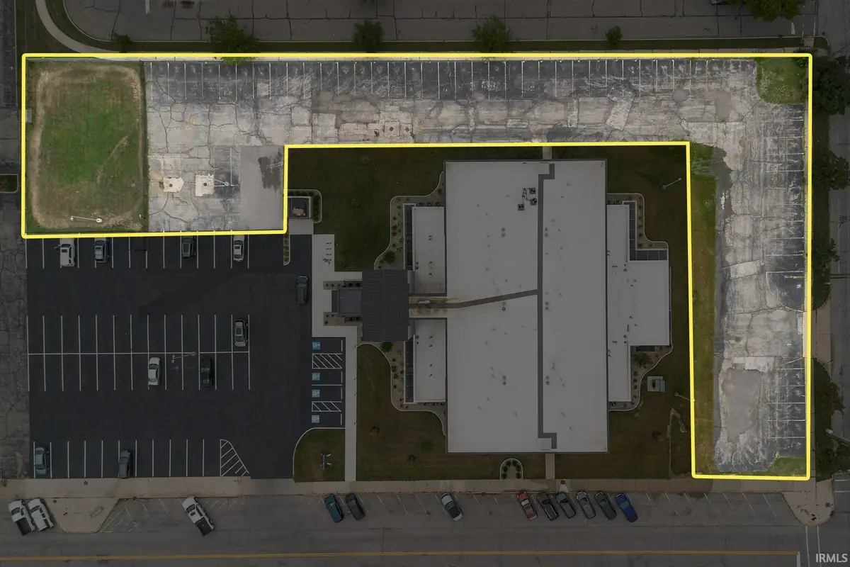VL Adj to 511 N Notre Dame Avenue, South Bend, IN 46617 - #1