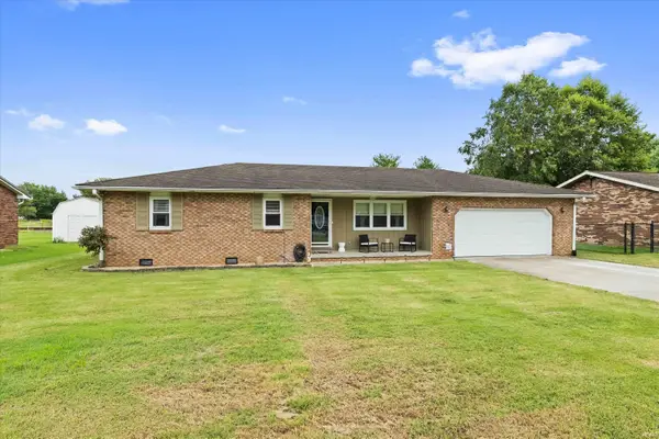 906 S Robin Street, Princeton, IN 47670