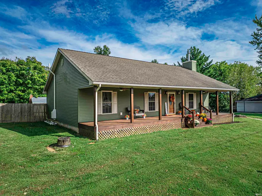 402 S Lakeview Drive, Petersburg, IN 47567 - #2