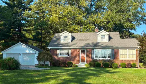 3210 Mesker Park Drive, Evansville, IN 47720