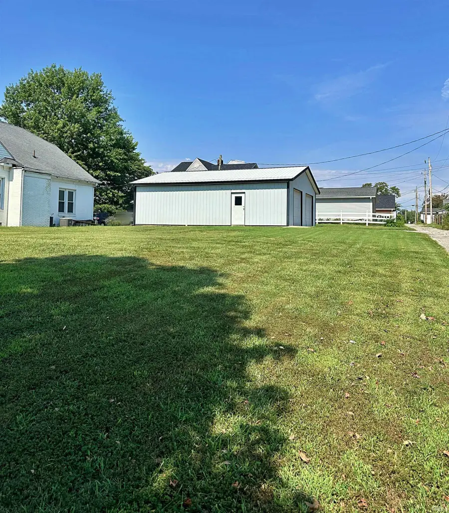 E Walnut Street, Washington, IN 47501 - #2