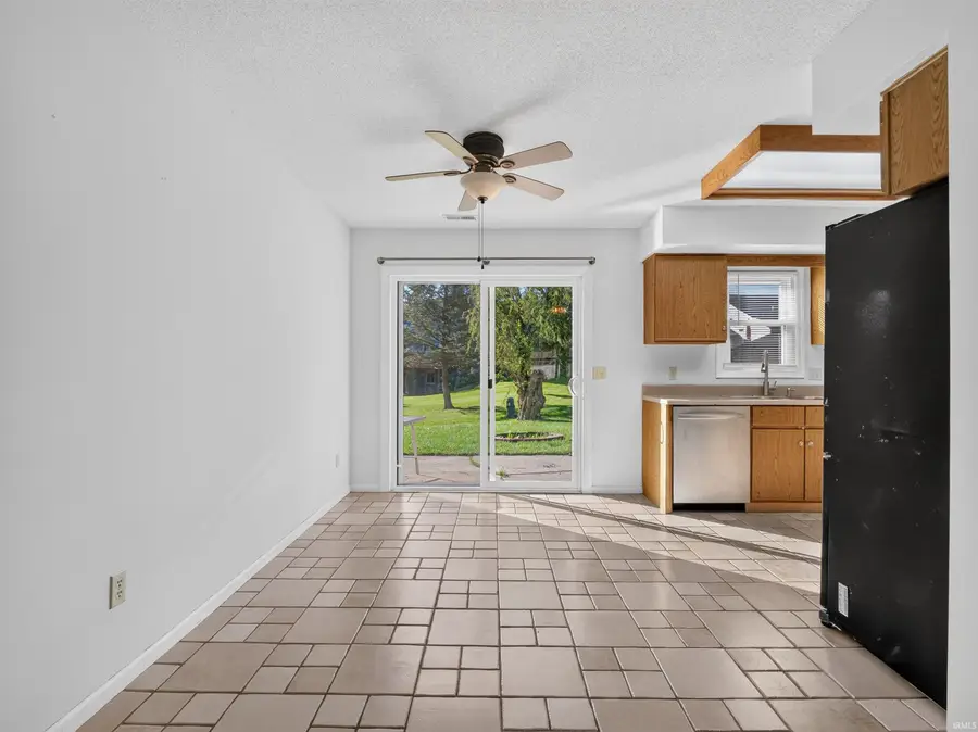 325 Millstone Run, Churubusco, IN 46723 - #3