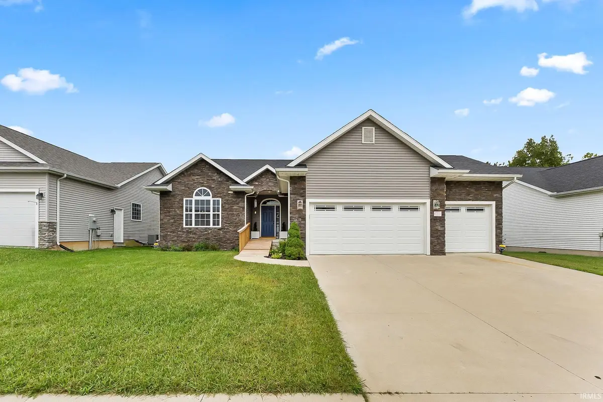 2671 Pine Cone Lane, Warsaw, IN 46582 - #1