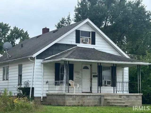 2009 W 6th Street, Mishawaka, IN 46544 - #1