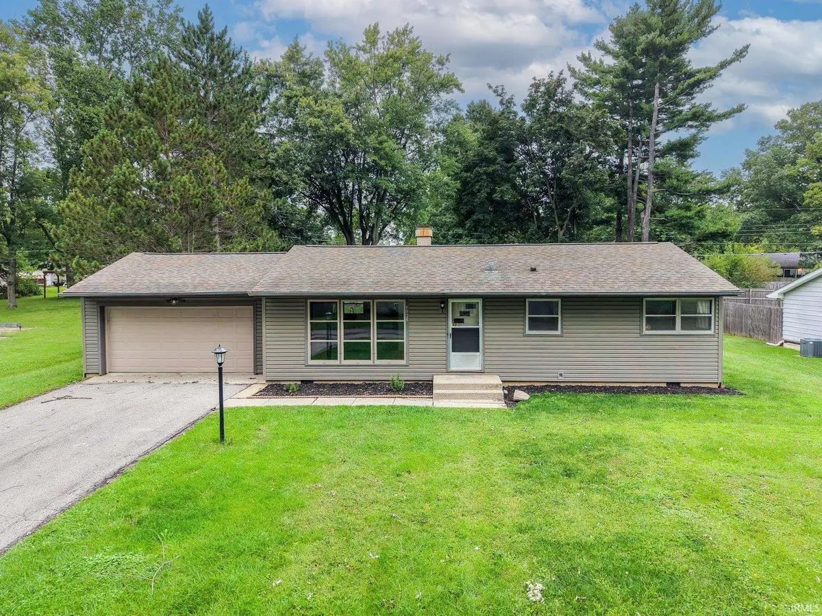 1928 Graham Drive, Fort Wayne, IN 46818 - #1