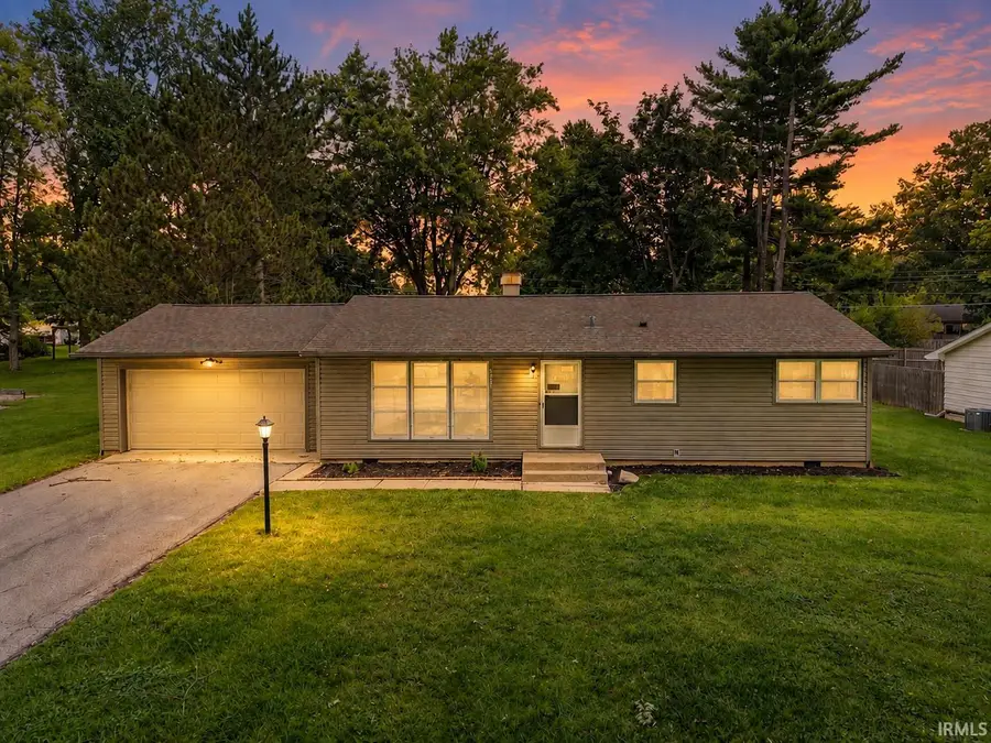 1928 Graham Drive, Fort Wayne, IN 46818 - #2