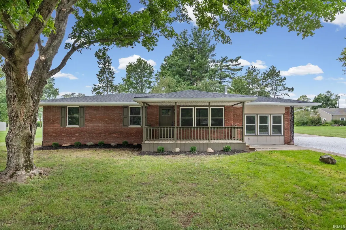 7060 W Crestwood Drive, Delphi, IN 46923 - #1