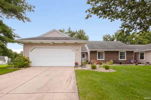 18369 Crownhill Drive, South Bend, IN 46637