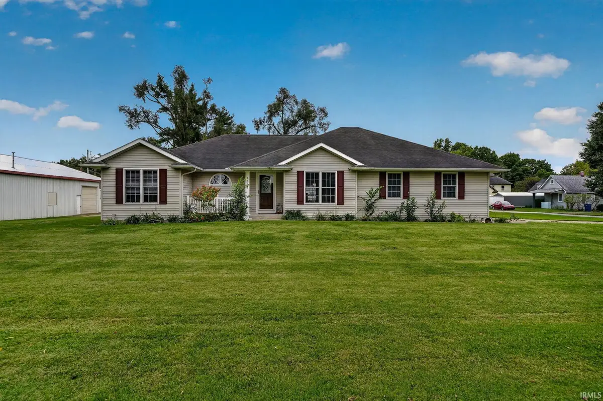 1225 W Rogers Street, Osceola, IN 46561 - #1