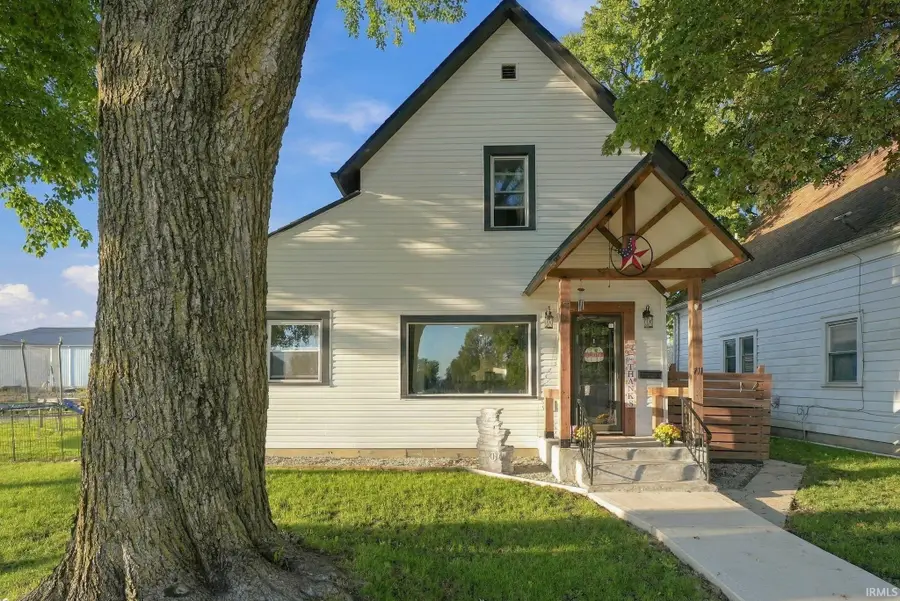 711 W Cherry Street, Bluffton, IN 46714 - #2