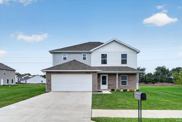 2804 W Kings Canyon Drive, Muncie, IN 47303