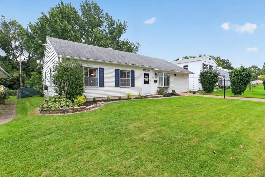 4122 Manor Drive, South Bend, IN 46614 - #2