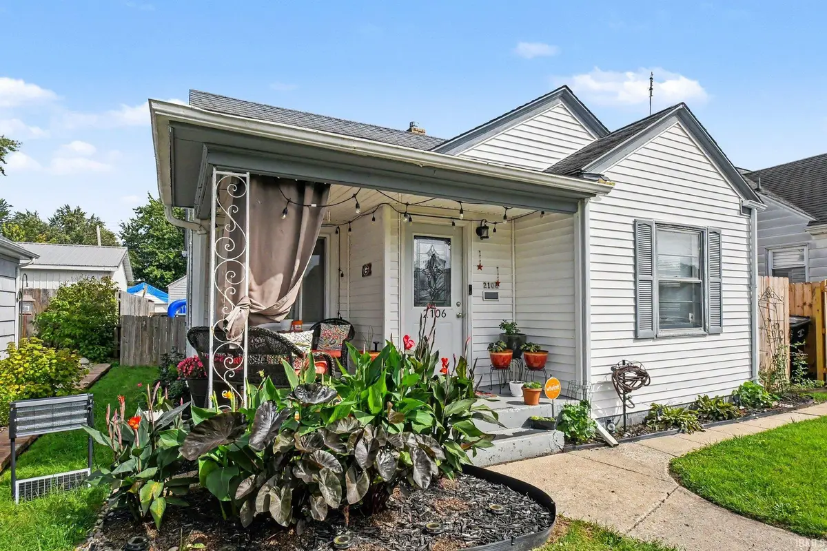 2106 Berkley Place, South Bend, IN 46616 - #1